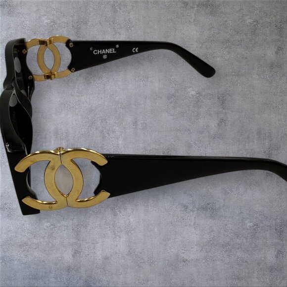 Chanel Black Sunglasses - Picture 2 of 5